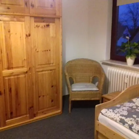 Ferienwohnung, Monteurwohnung Bis 6 Personen Apartment *